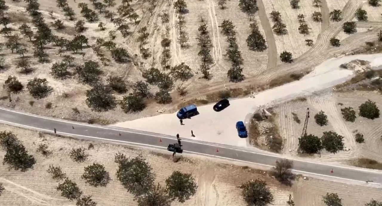 Gaziantep’te jandarmanın dron destekli ’yeşil altın’ nöbeti devam ediyor
